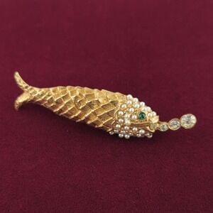 Vintage Fish Brooch Faux Pearl Green Rhinestone Gold Tone Figural Nautical Pin